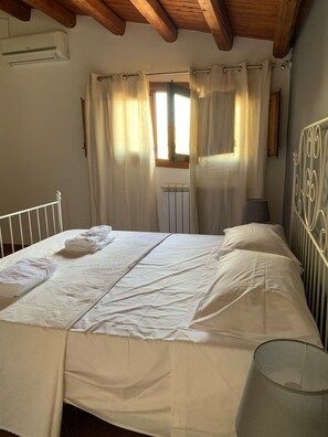 2 habitaciones, wifi y ropa de cama 