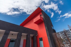 Exterior - Manifest Restaurant and Hotel (Gyumri)