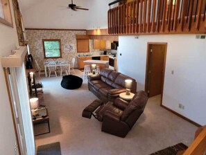 Smart TV - Lakefront Labor day thru October Osage/Gravois, warm water & Forest color & Calm (Rocky Mount)