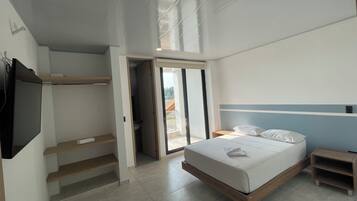 Habitación básica doble | Wifi gratis y ropa de cama