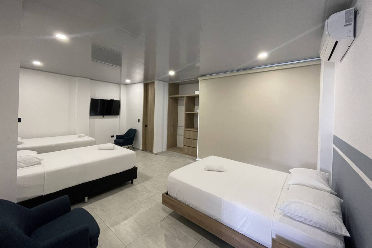 Chambre Quadruple Confort