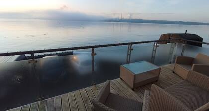 Private quay, balcony, amazing sea views, free parking, Old Castle Pembrokeshire