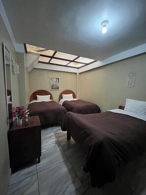 Basic Triple Room