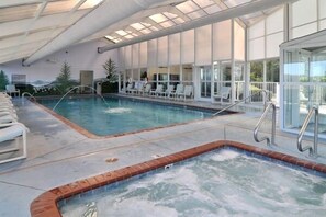 Indendørs pool, opvarmet pool