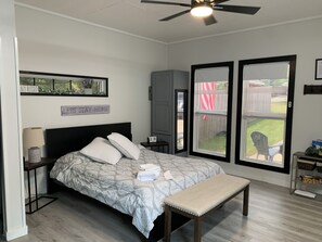 1 chambre, fer et planche à repasser, Wi-Fi, literie fournie