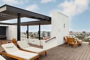 Property grounds - Breathing Space - VIA at Braemar (Kingston)