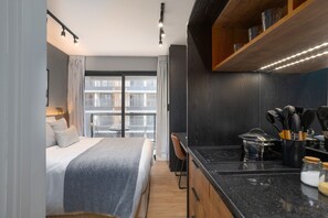 Apartamento básico | 1 quarto, escrivaninha, Wi-Fi de cortesia