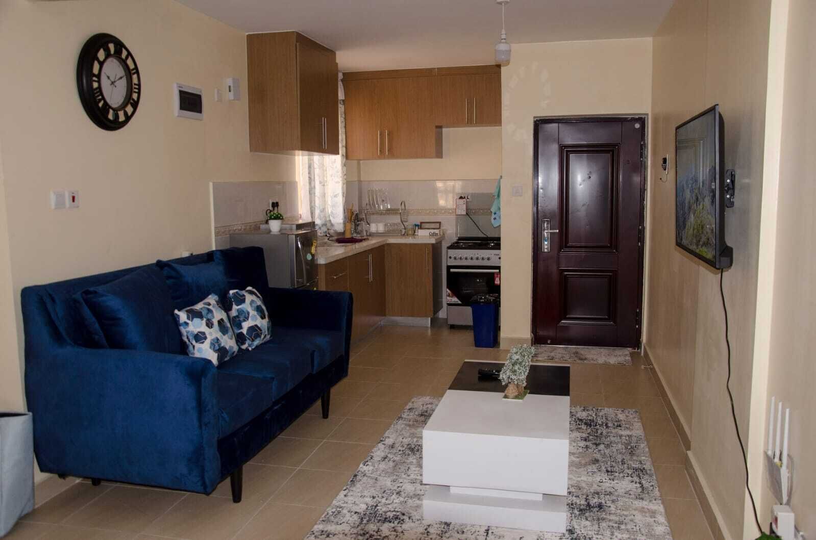 Estudio Business | Zona de estar | Smart TV de 24 pulgadas con canales digitales