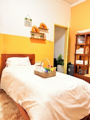 1 habitación y caja de seguridad en la habitación 