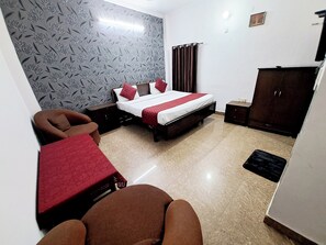 7 bedrooms, desk, free WiFi, bed sheets - Atlas inn Bread N Breakfast (New Delhi)