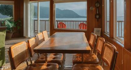 Secluded, Bayfront Escape, Luxury Hot Tub, EV Charger, King Beds, Pets OK