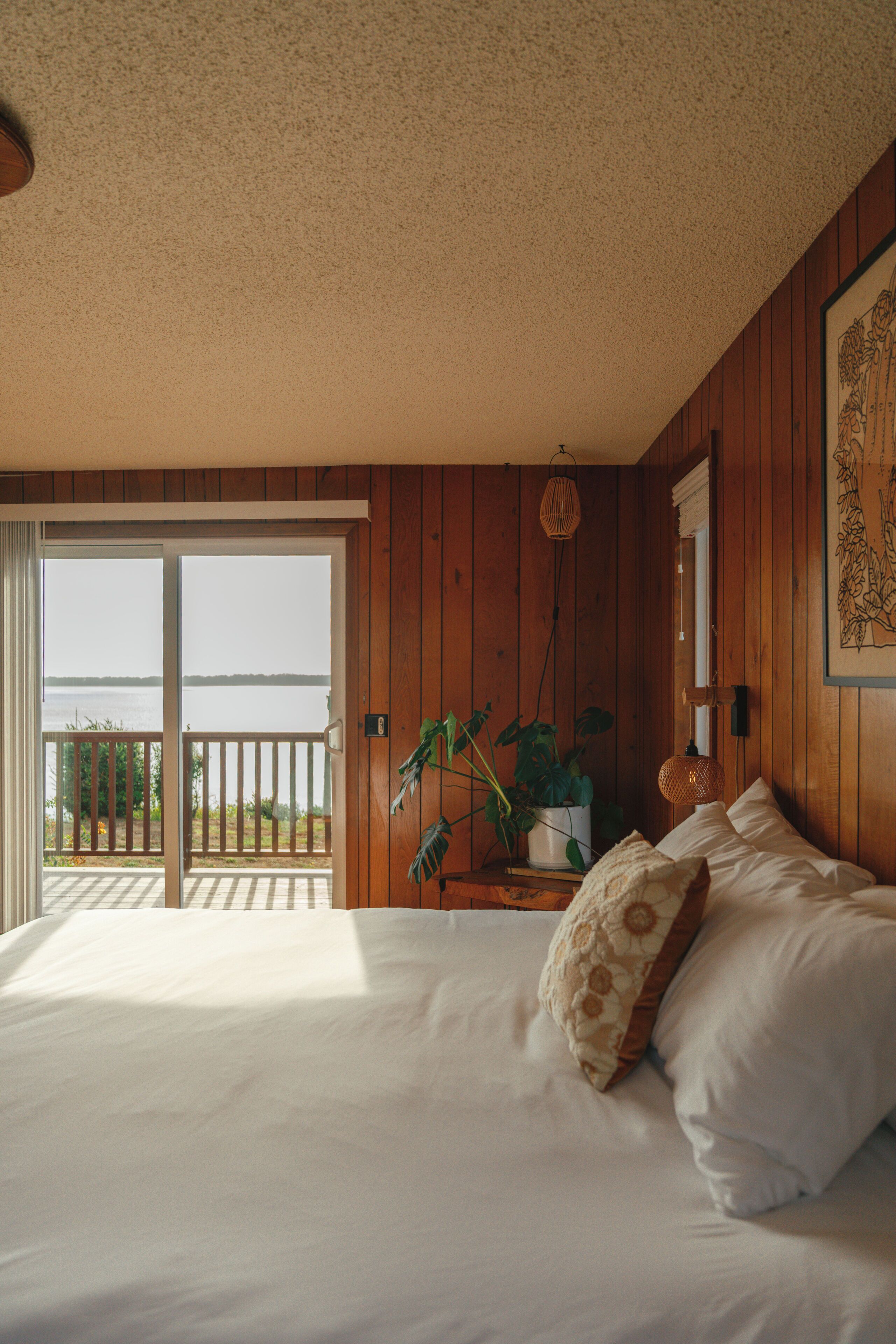 3 bedrooms, desk, travel crib, free WiFi