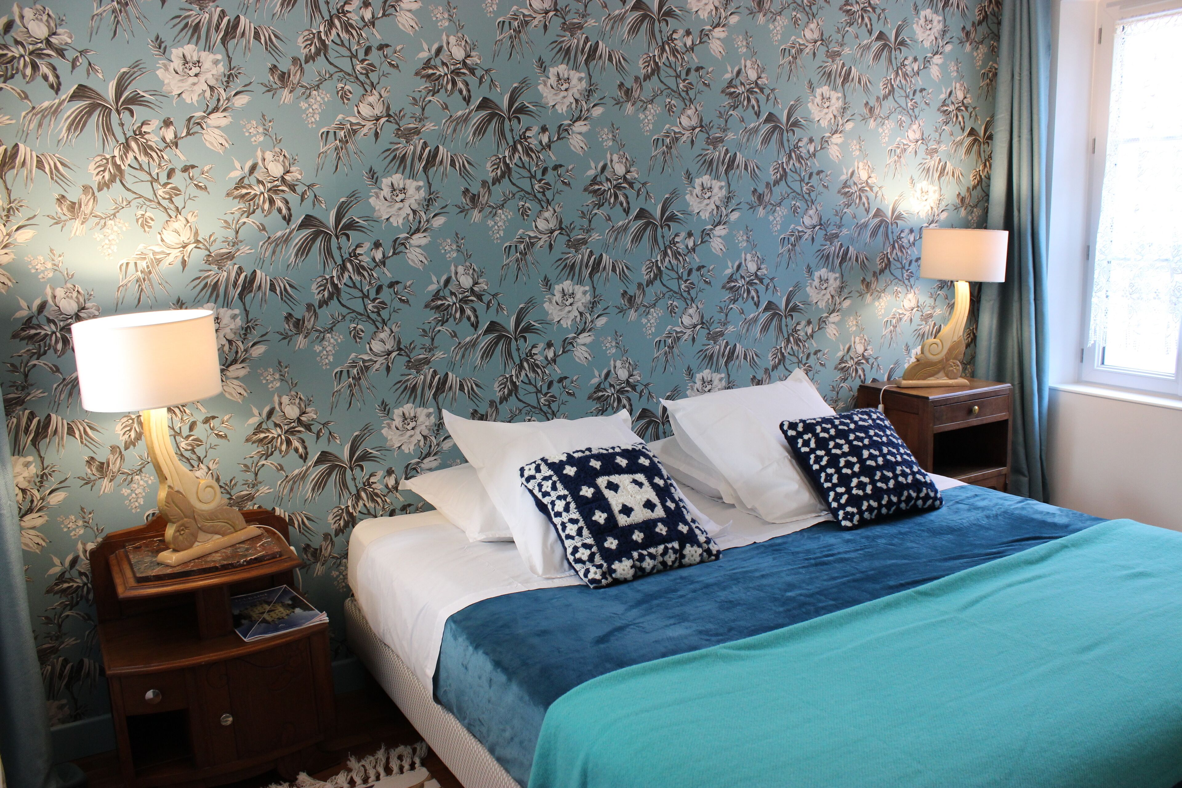 2 bedrooms, iron/ironing board, travel cot, free WiFi