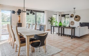 Dining - 4 bedroom lovely home in Havelte (Havelte)