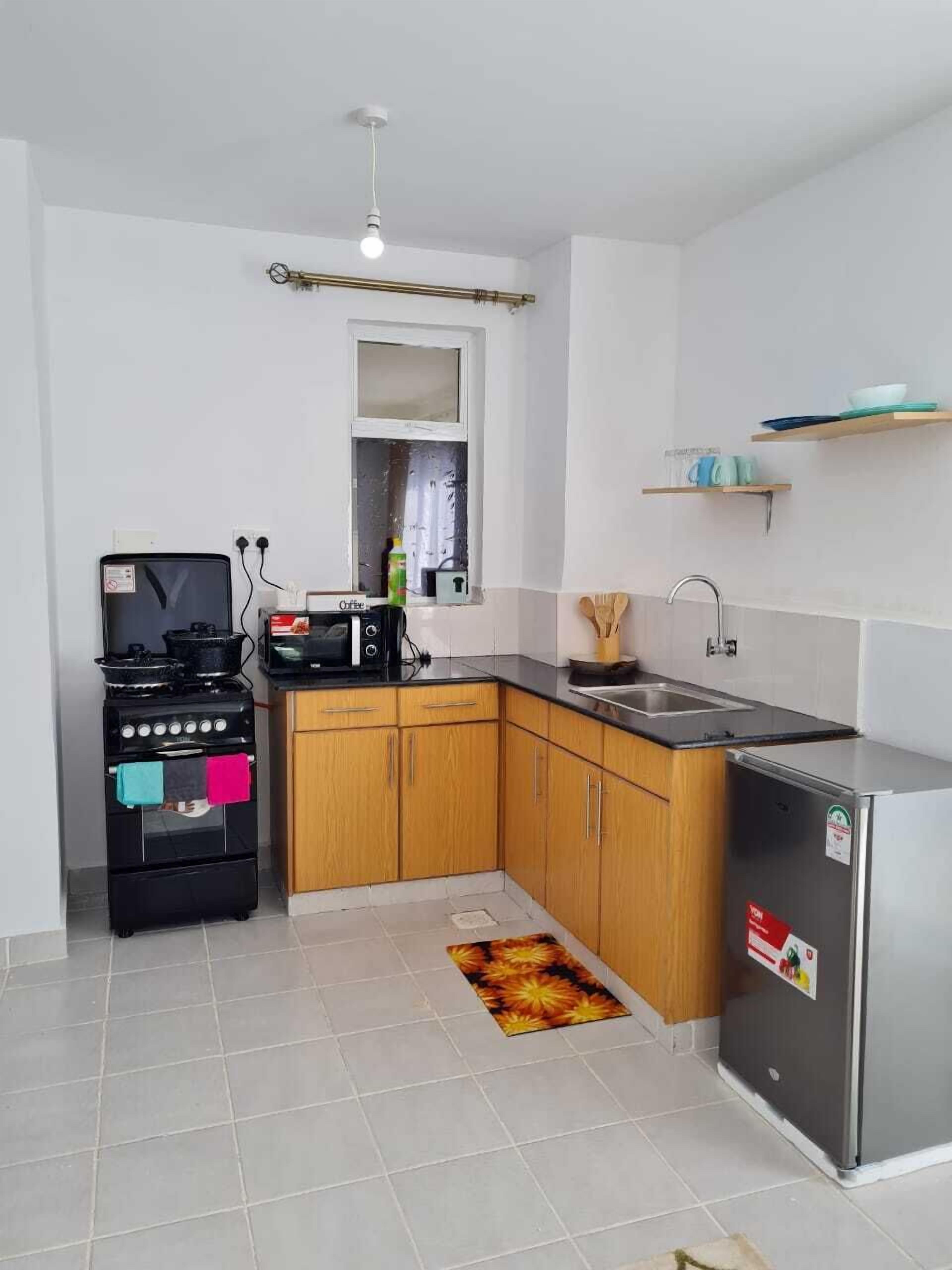 Elite-Apartment | Eigene Küche | Kühlschrank, Mikrowelle, Kochgeschirr/Geschirr/Besteck