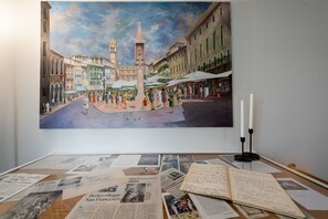 Interior - Surrealist reverie in Verona | self check-in (Verona)