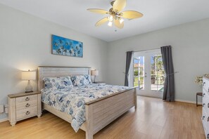 5 dormitorios, tabla de planchar con plancha, wifi gratis y ropa de cama