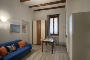 Unclassified image, 3 of 11, button - Mantellini 2B -Small and cozy apartment (Domodossola)