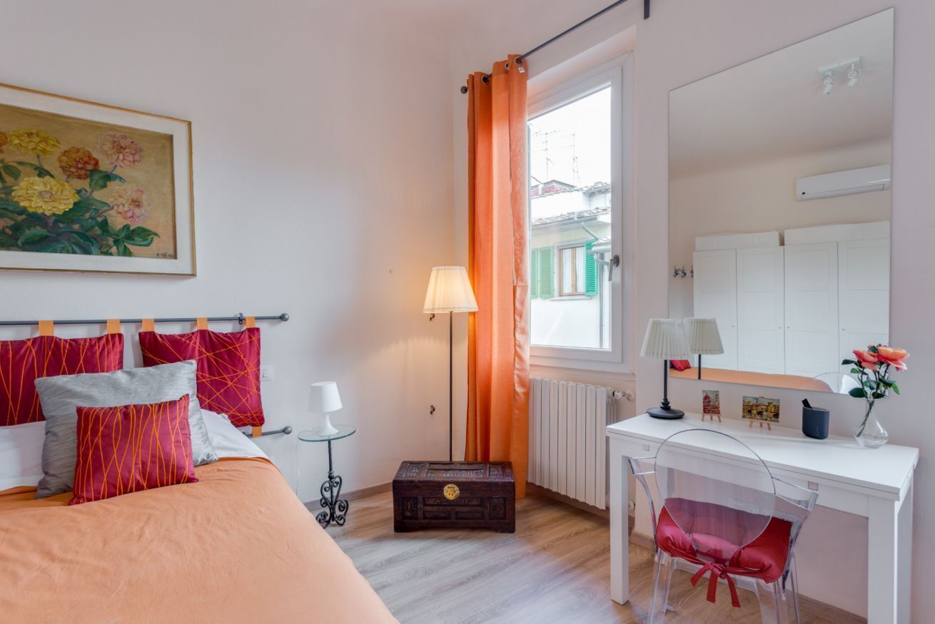 2 habitaciones, tabla de planchar con plancha y wifi 