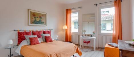 2 Schlafzimmer, Bügeleisen/Bügelbrett, WLAN