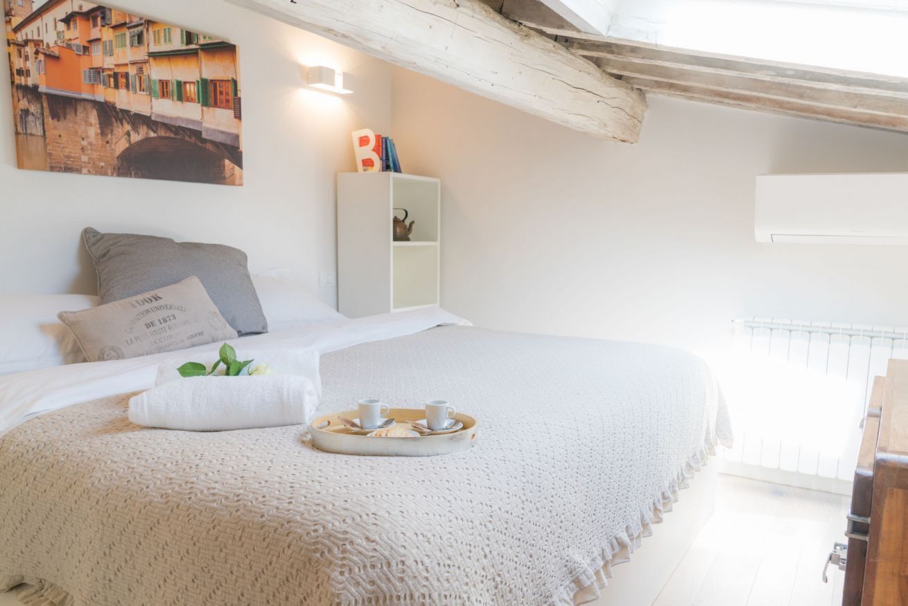 2 Schlafzimmer, Schreibtisch, Bügeleisen/Bügelbrett, WLAN