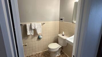 Kamar Basic | Kamar mandi