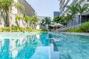 Pool - Urban Oasis | Metro Faria Lima | Pool | Co-Working (Pinheiros São Paulo)