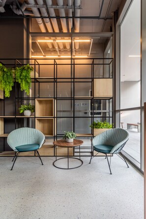 Interior - Urban Oasis | Metro Faria Lima | Pool | Co-Working (Pinheiros São Paulo)