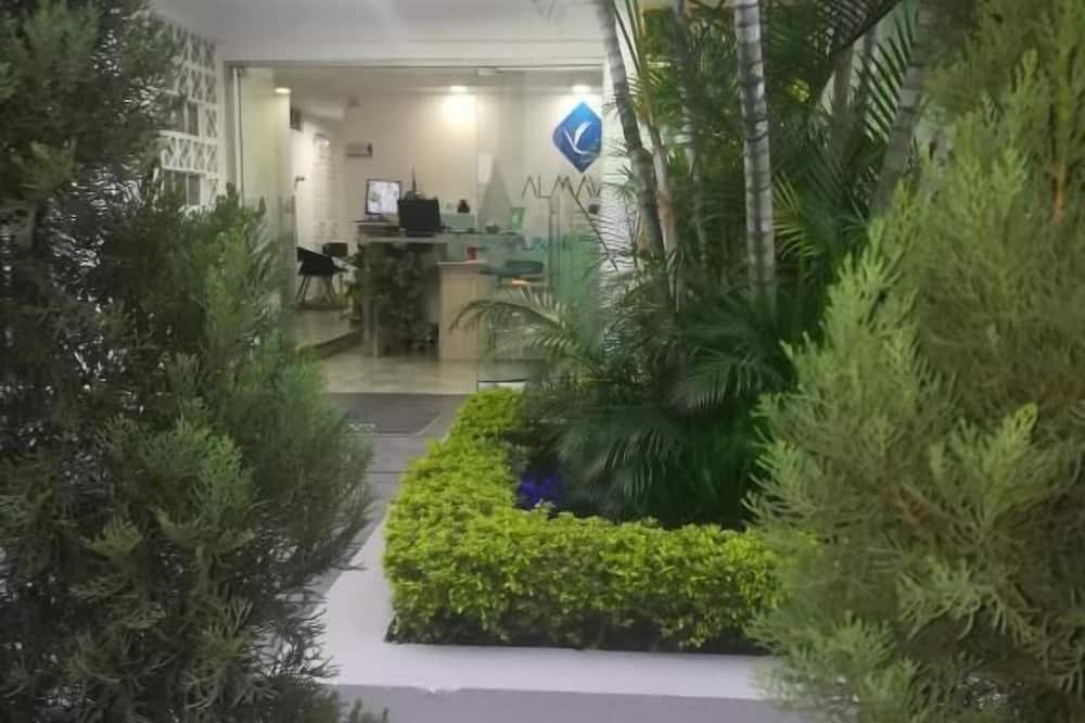 Almaviva Casa Hotel