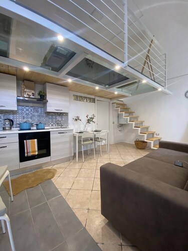 Appartamento Completamente Arredato "pompei Civico 14"