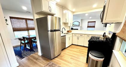 Cool comfort in the Heart of OKC - Fully renovated in a quiet neighborhood