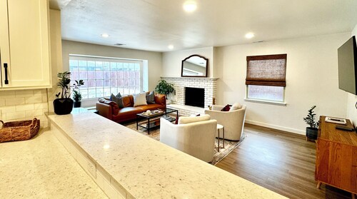 Stylish Comfort in the Heart of OKC. Fully Renovated in a Quiet Neighborhood