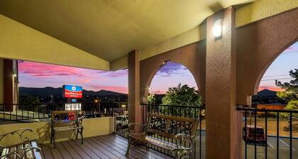 Surestay Plus Hotel by Best Western Silver City