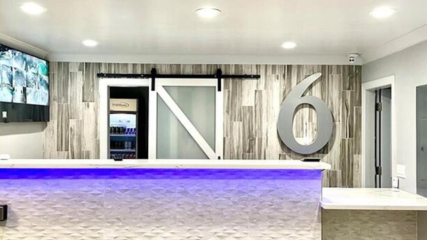 Lobby - Motel6 Yuba City, CA (Yuba City)