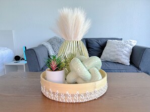 Interior - Cozy King Suite - Free Parking - 5 Mins To Disney! (Kissimmee)