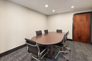 Meeting facility - Super 8 by Wyndham Alexandria LA (Alexandria)