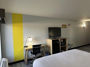 Room - Super 8 by Wyndham Alexandria LA (Alexandria)