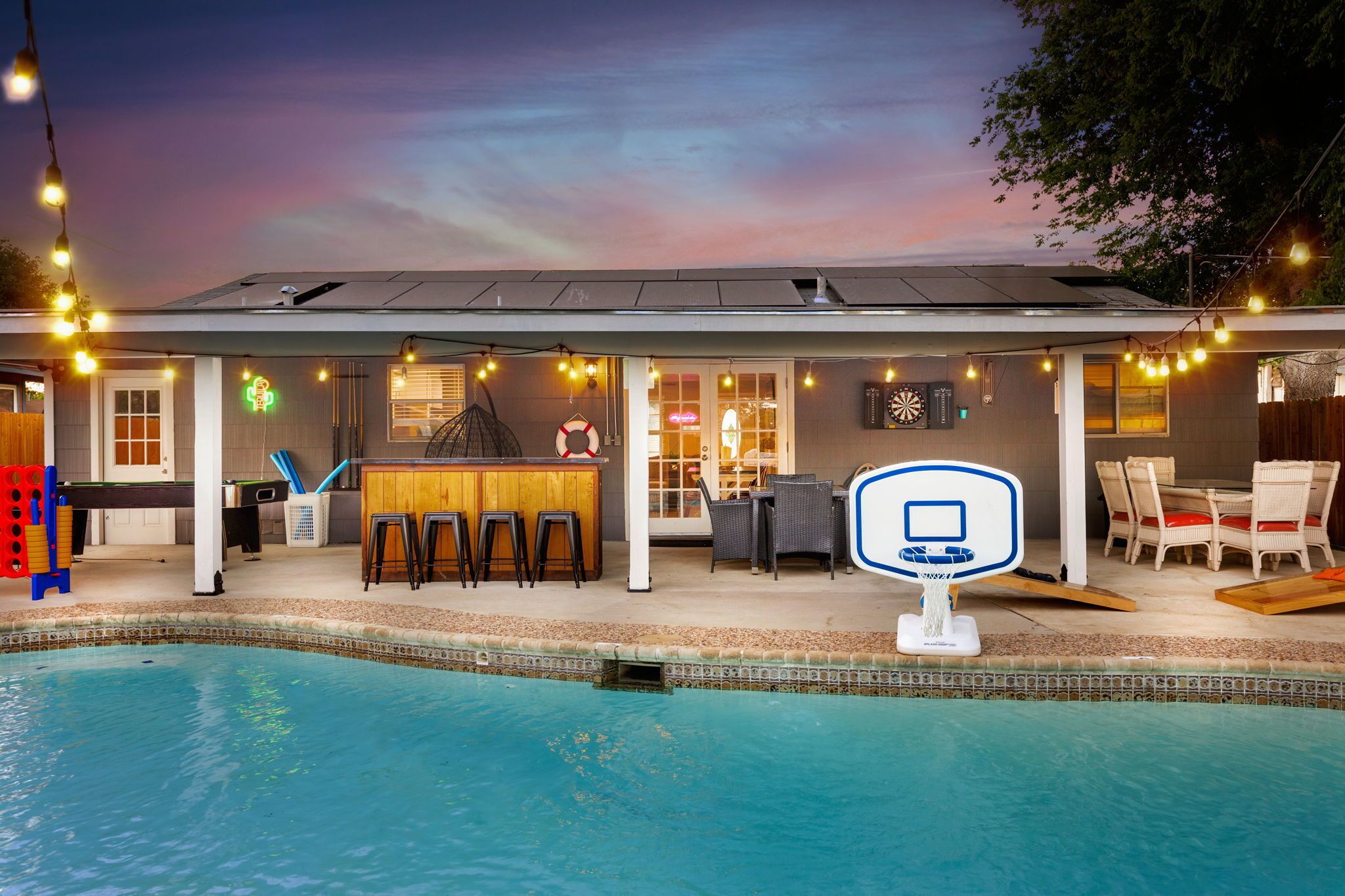 house with pool and games located in central San Antonio 