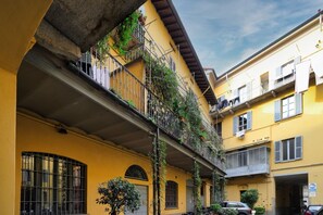 Exterior - Hostmate - Milano - Via Col Di Lana - Navigli (Milano)