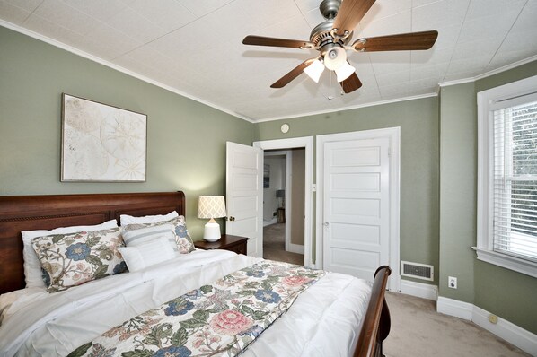 2 chambres, Wi-Fi gratuit, draps fournis