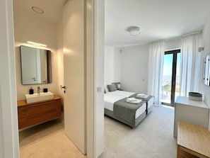 2 bedrooms, iron/ironing board, travel crib, free WiFi