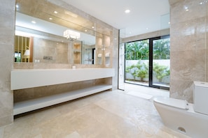 Luxury Villa | Bathroom - Casa Mangos Casa de Campo DR  (La Romana)