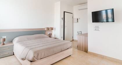 Scaringi Palace Trani - Room 6B
