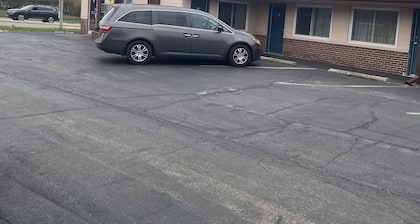 Courtesy Motel