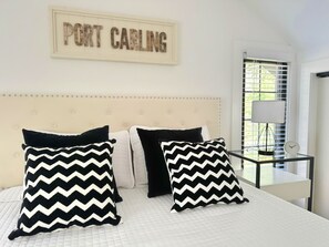 5 Schlafzimmer, Schreibtisch, Bügeleisen/Bügelbrett, kostenloses WLAN