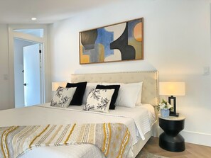 5 habitaciones, escritorio, tabla de planchar con plancha y wifi gratis 