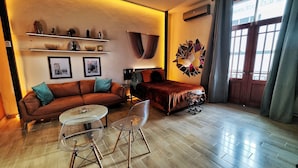 Apartment, 1 Queen Bed, Kitchen - Golden Studio By Paradox (Panama City)