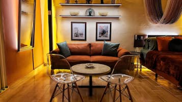 Apartment, 1 Queen Bed, Kitchen | 1 bedroom, premium bedding, individually decorated