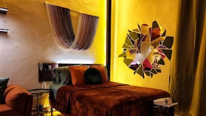 Apartment, 1 Queen Bed, Kitchen - Golden Studio By Paradox (Panama City)