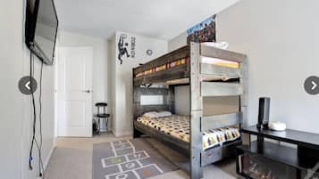 1 多间卧室、熨斗/熨衣板、WiFi、床单